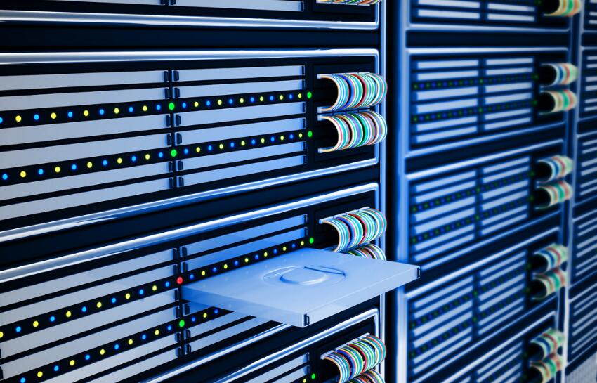 云服务器：三大优势帮助企业数字化转型